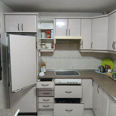 Habitacion Privada Triple Toledo Exterior photo